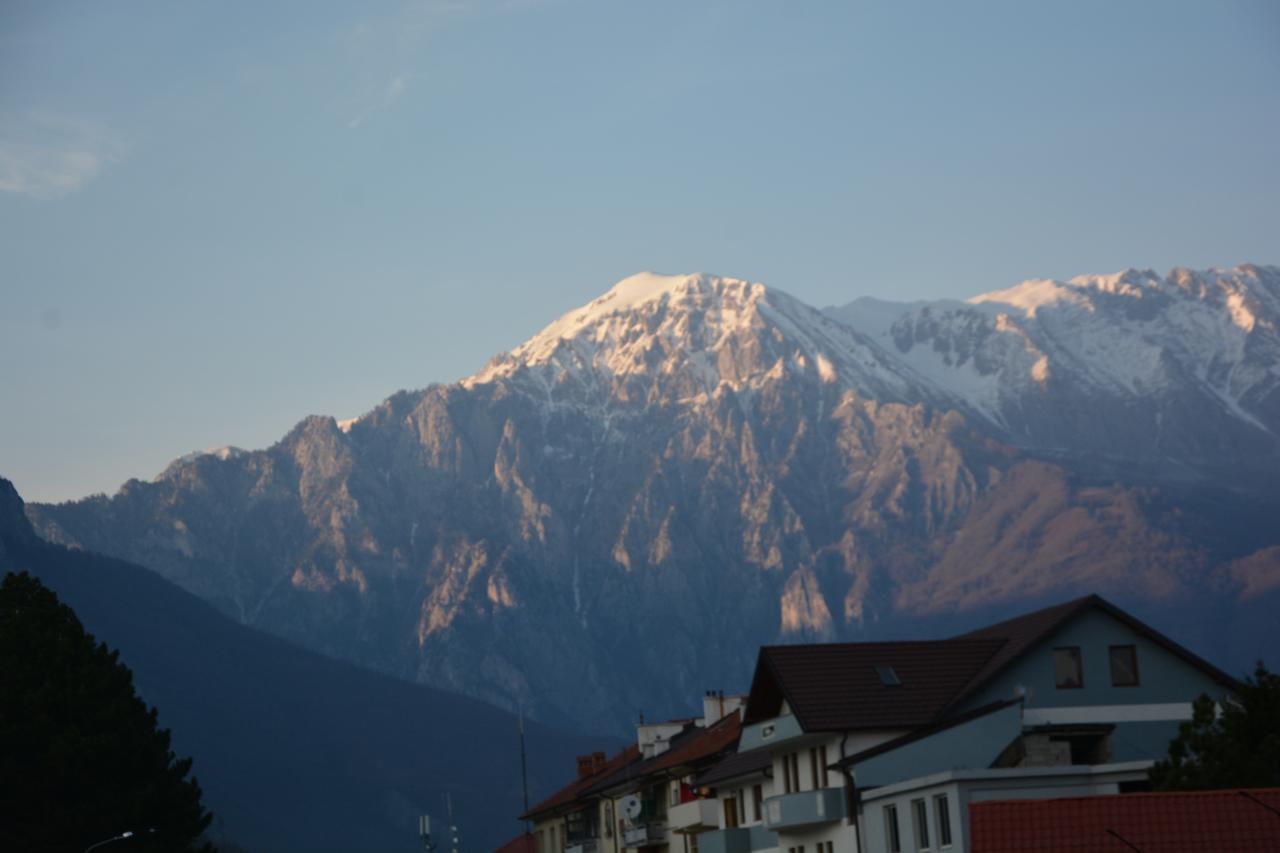 Hotel Turizem Shkelzeni Bajram Curr Exterior foto