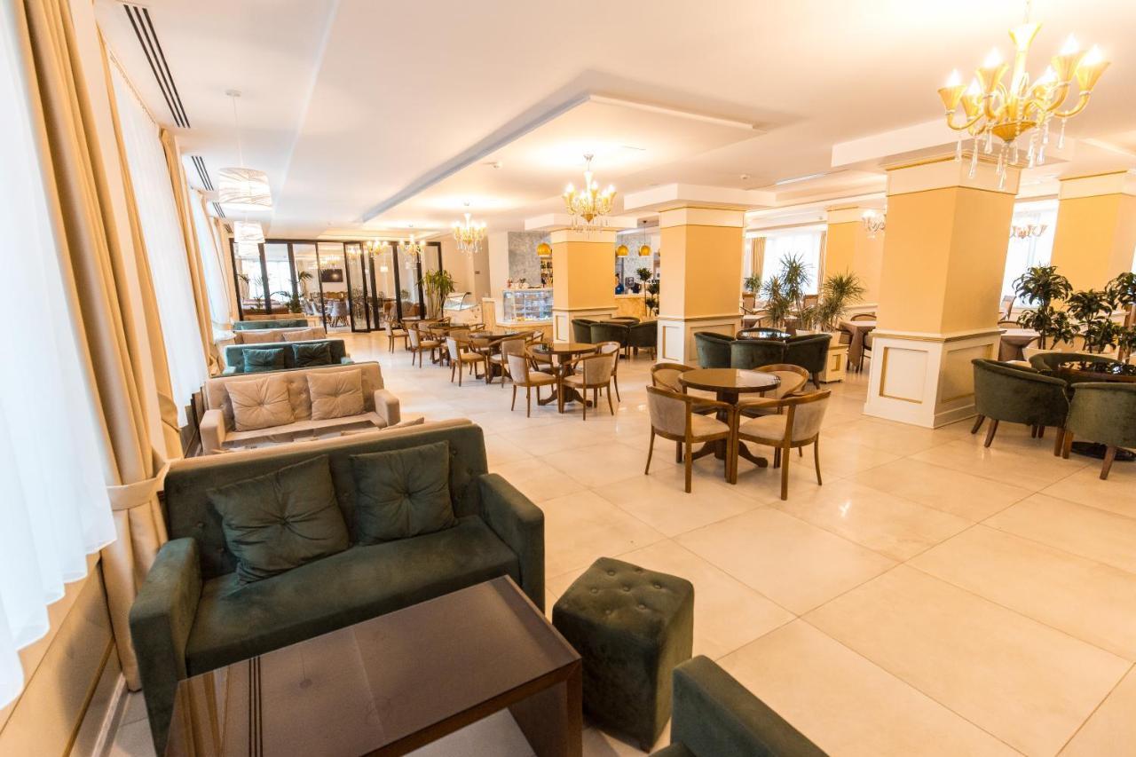 Hotel Turizem Shkelzeni Bajram Curr Exterior foto