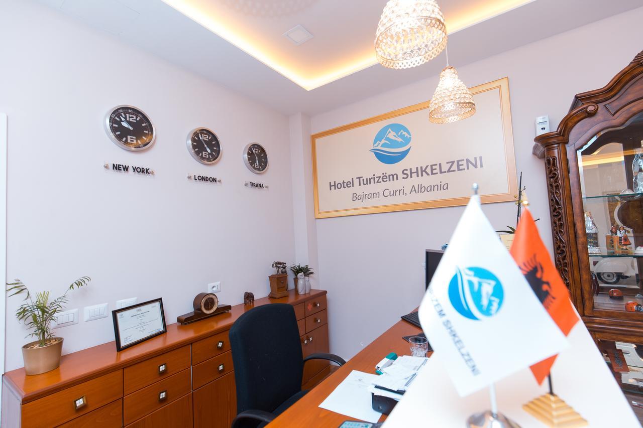 Hotel Turizem Shkelzeni Bajram Curr Exterior foto